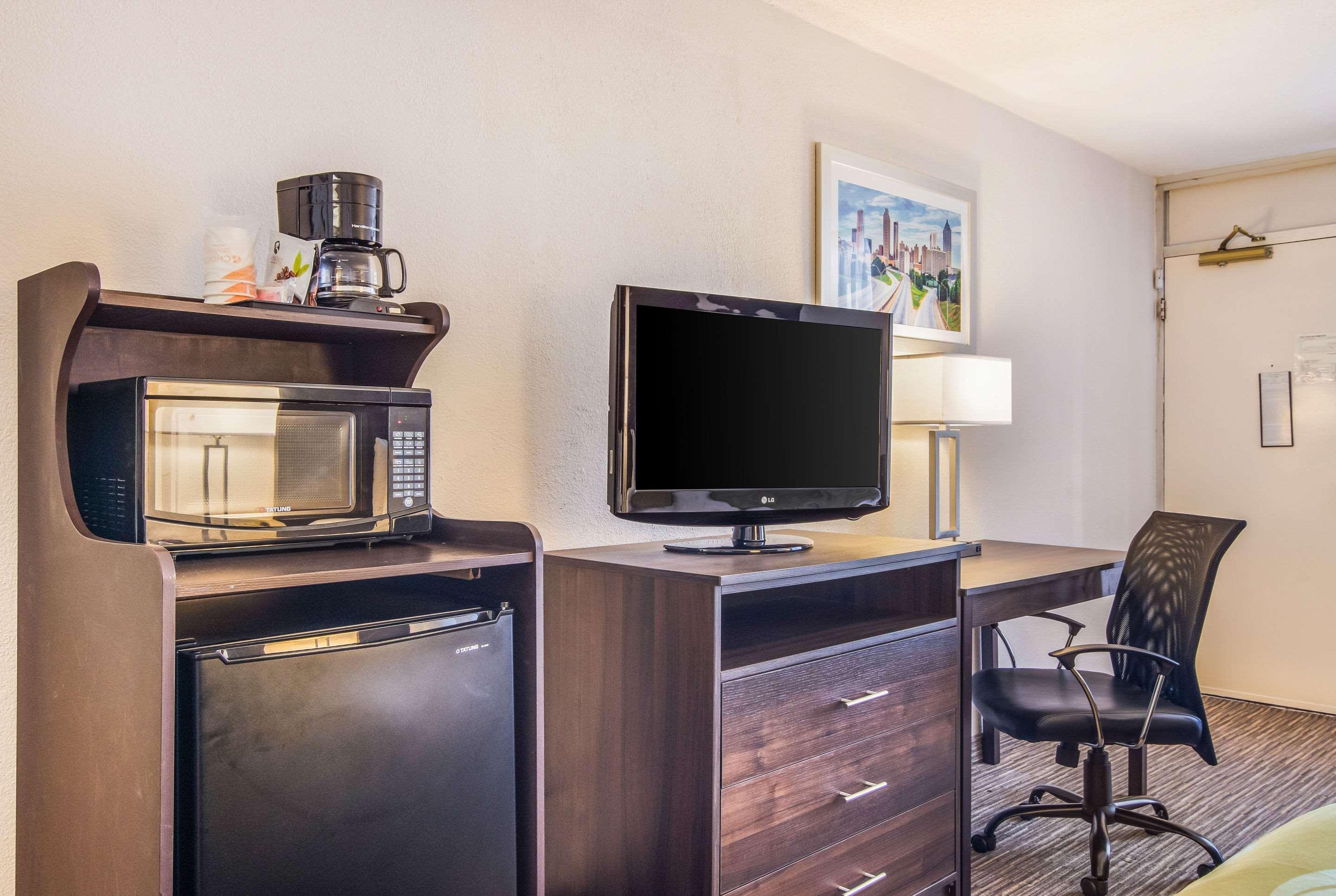 Quality Inn Suwanee I-85 Buitenkant foto