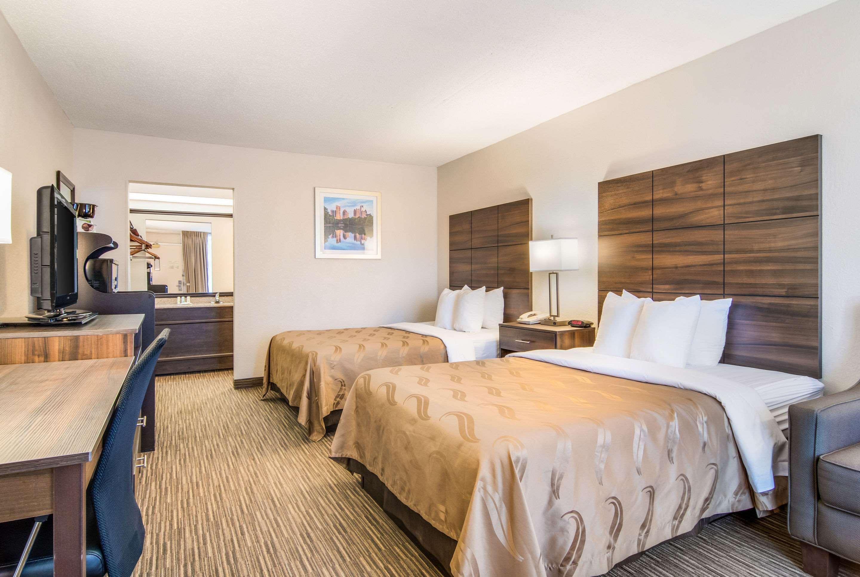 Quality Inn Suwanee I-85 Buitenkant foto