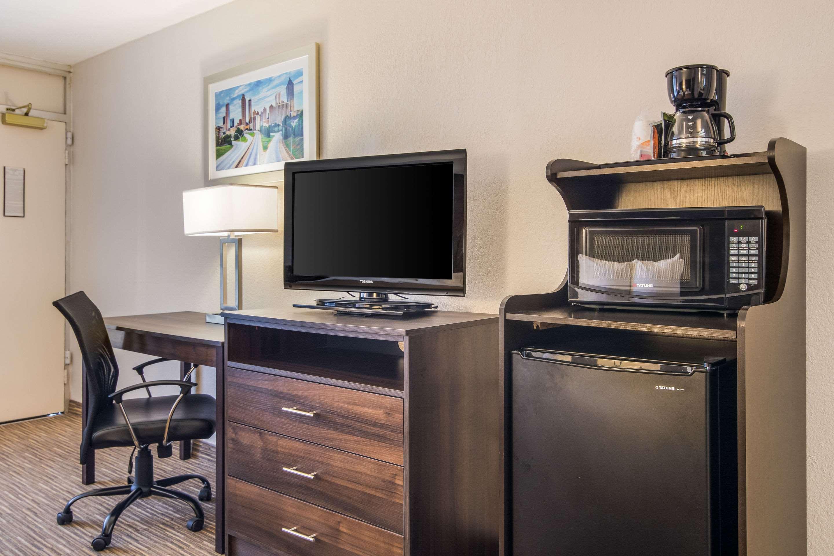 Quality Inn Suwanee I-85 Buitenkant foto