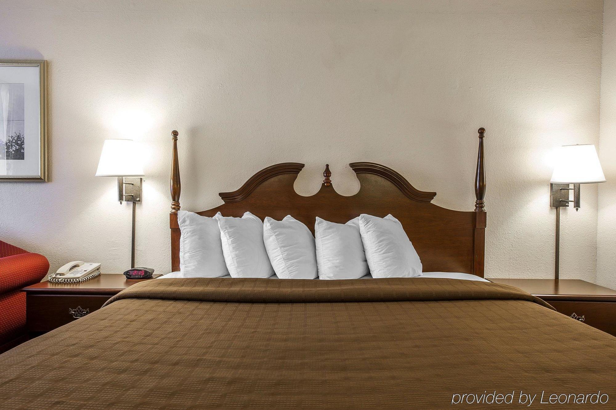 Quality Inn Suwanee I-85 Buitenkant foto