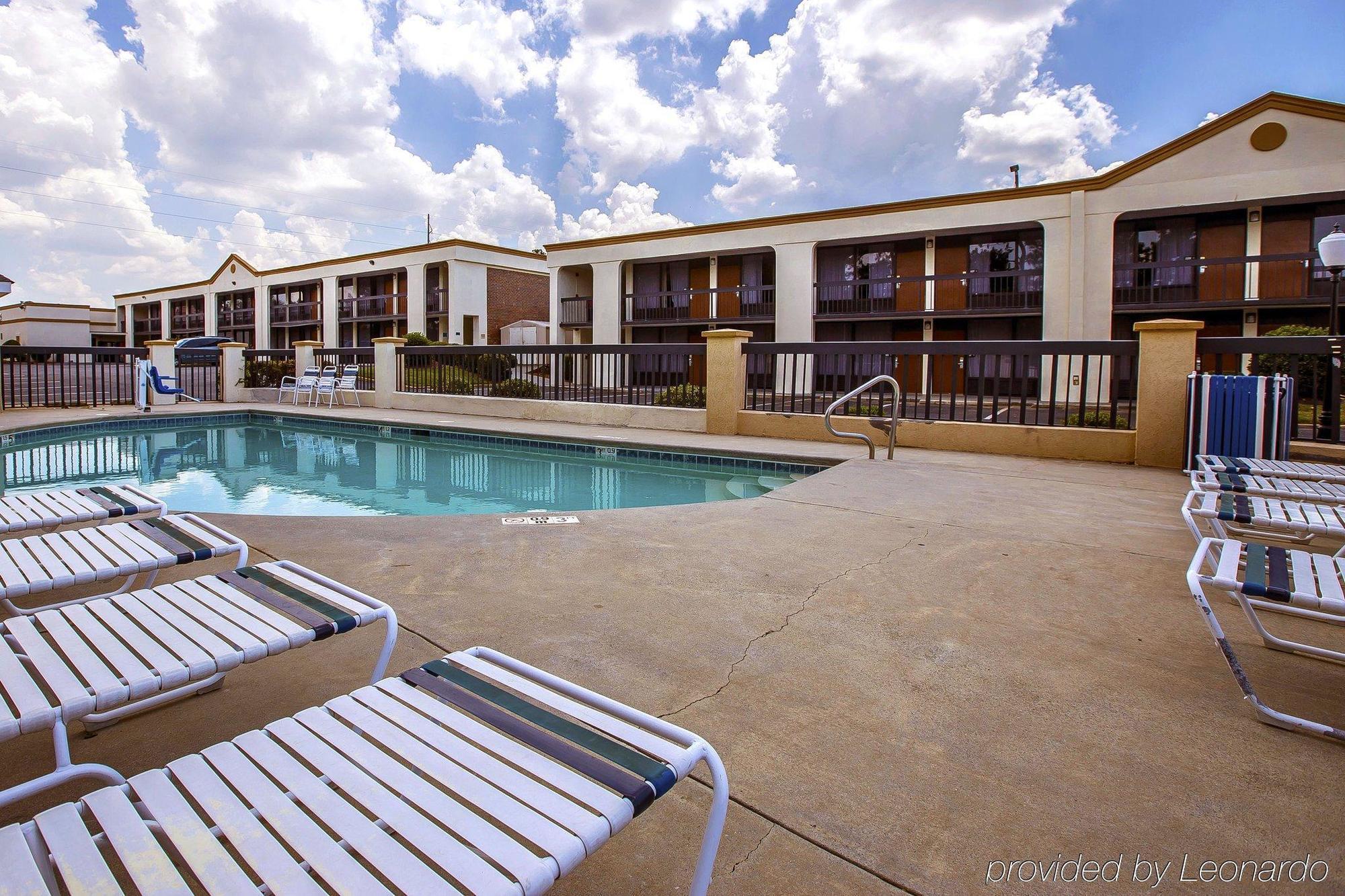 Quality Inn Suwanee I-85 Buitenkant foto