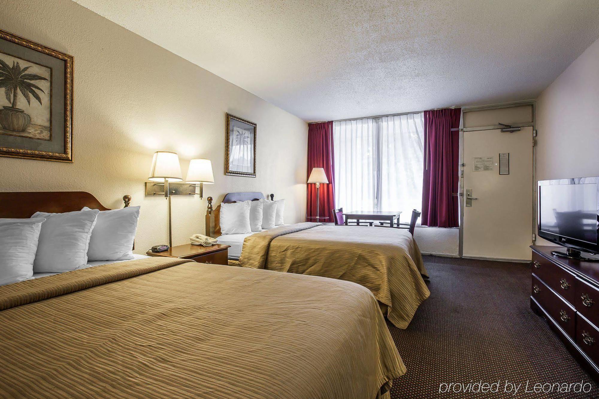 Quality Inn Suwanee I-85 Buitenkant foto