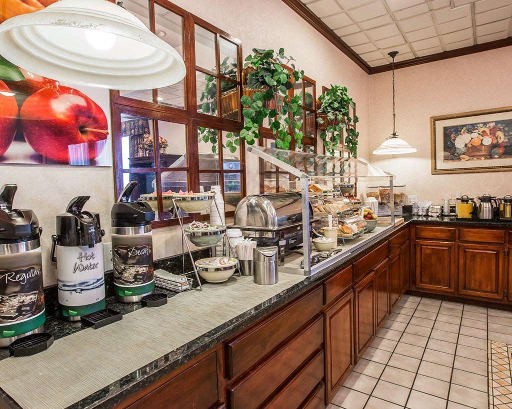 Quality Inn Suwanee I-85 Restaurant foto