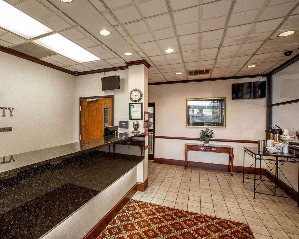 Quality Inn Suwanee I-85 Interieur foto